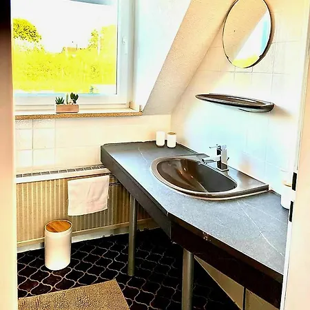In Bei Koeln Apartment Huerth